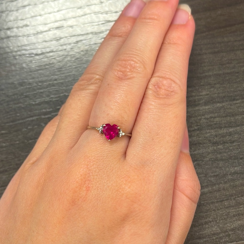 10k White Gold Genuine Ruby & Diamond Heart Ring